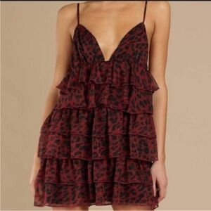 Tobi Red/Black Leopard Print Tiered Ruffle Mini Dress
Size M
